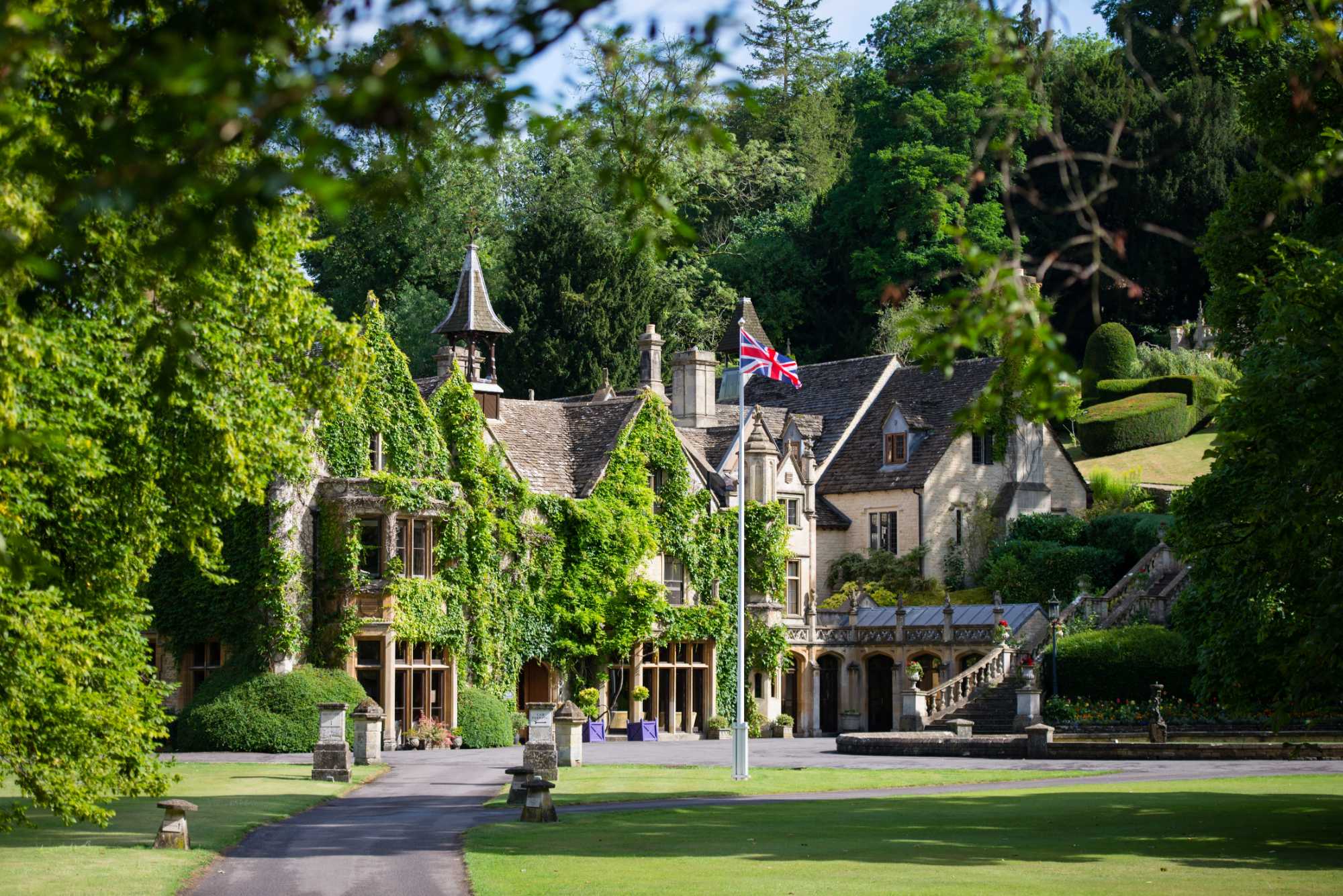 The-Manor-House-Elegant-Hotel-Collection-08