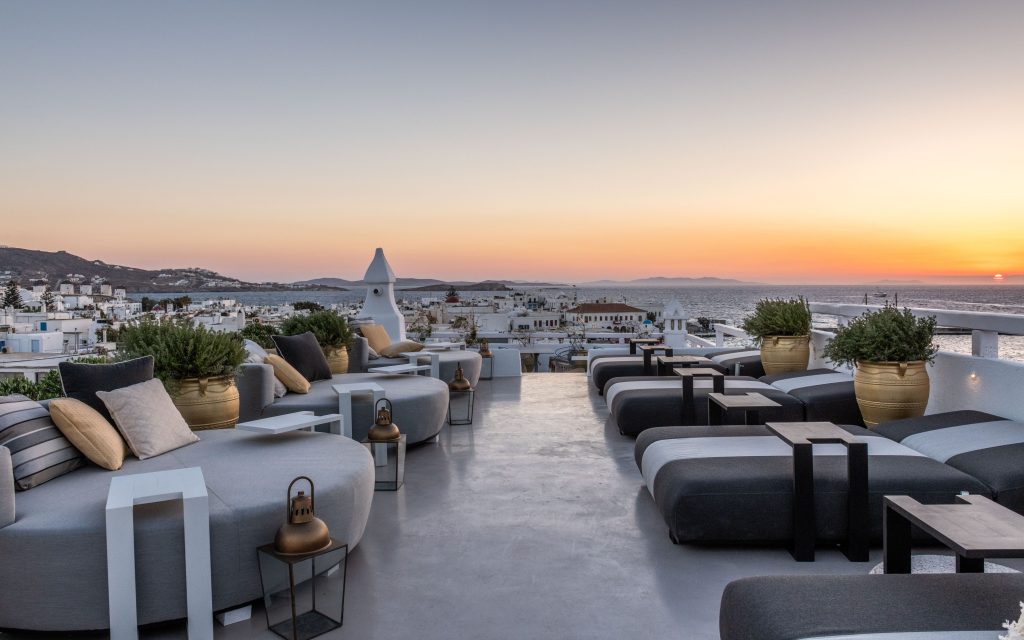 Townhouse-Mykonos-Skybar